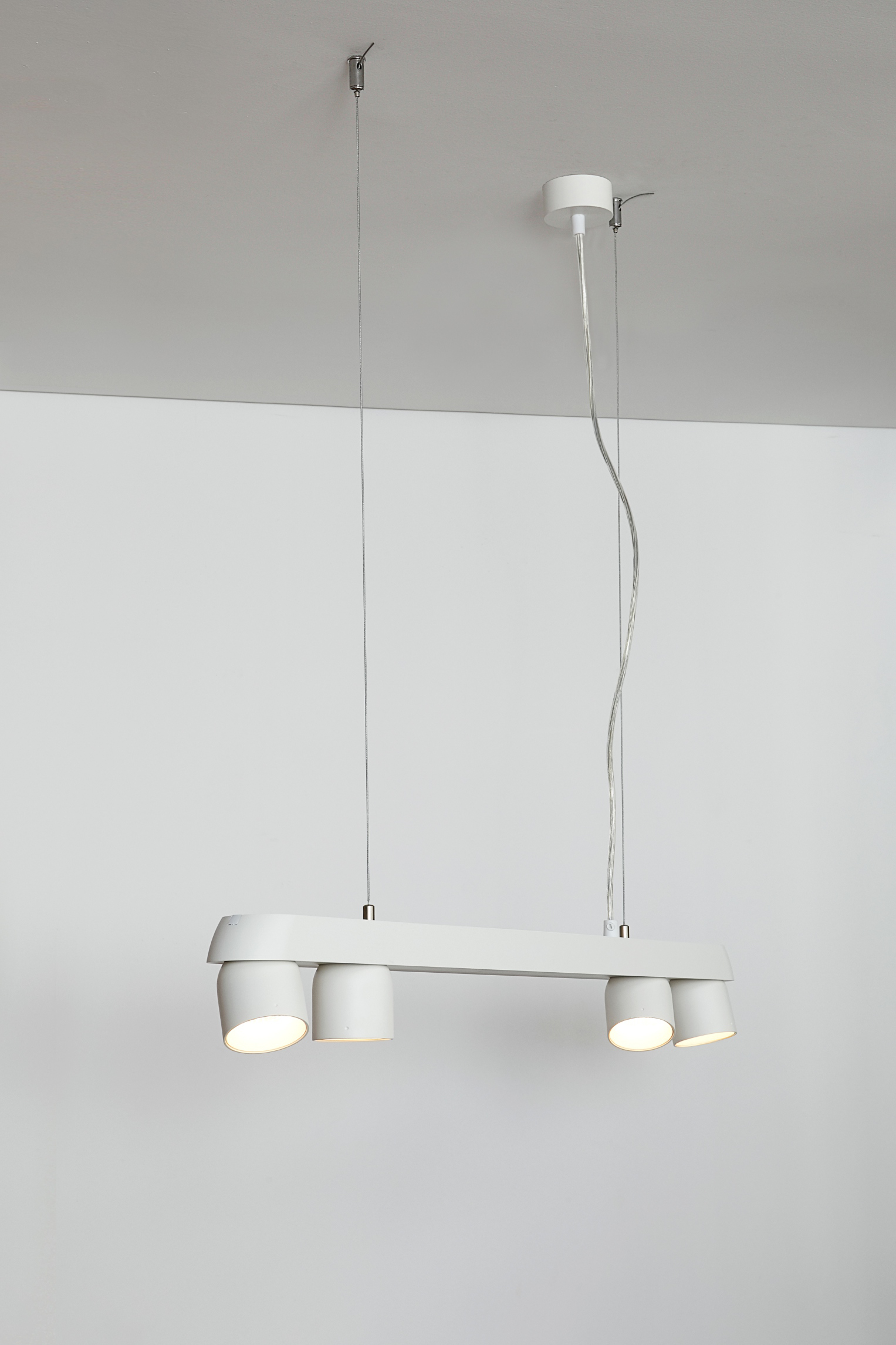 Cus L Surface Mounted 4*8W - Image 3